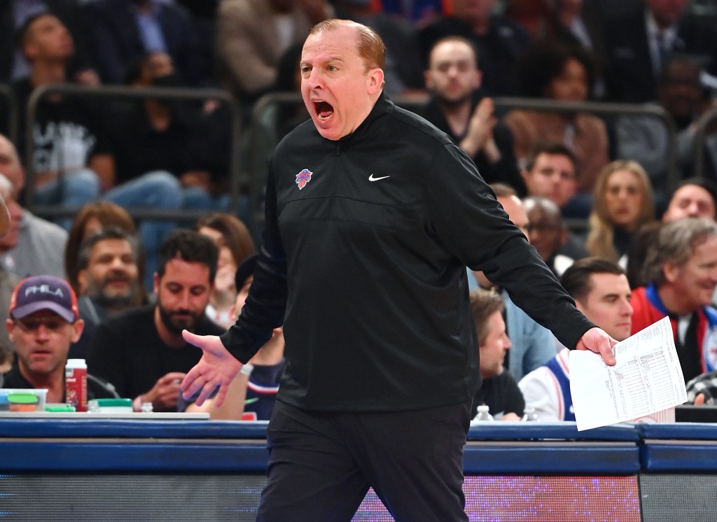 Tom Thibodeau reacts during the second half. 