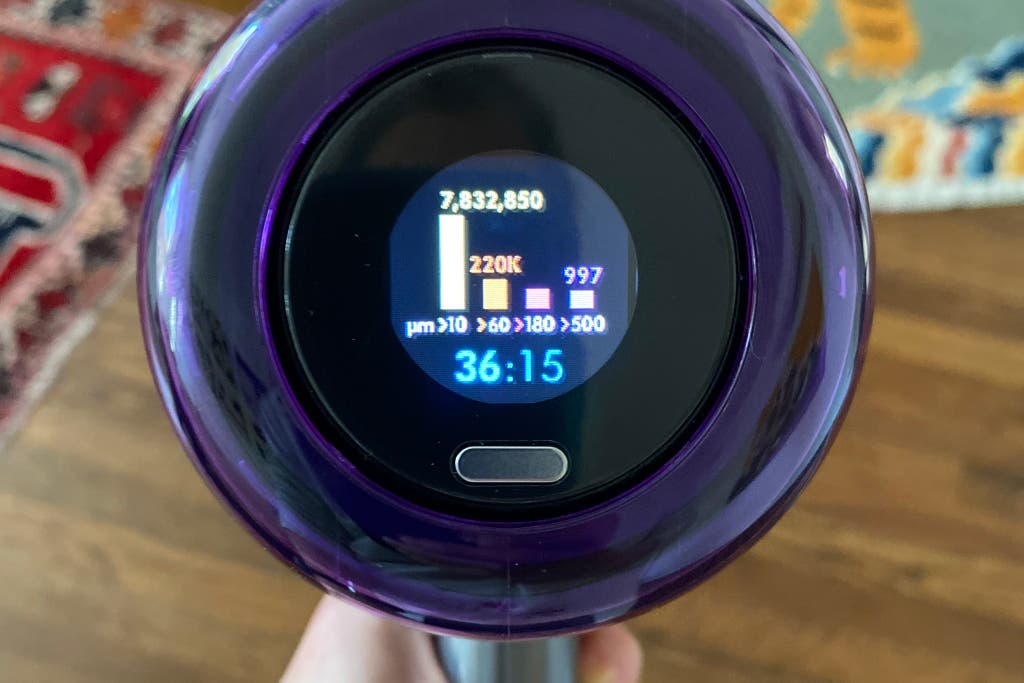 Close up of the display on a Dyson V12.